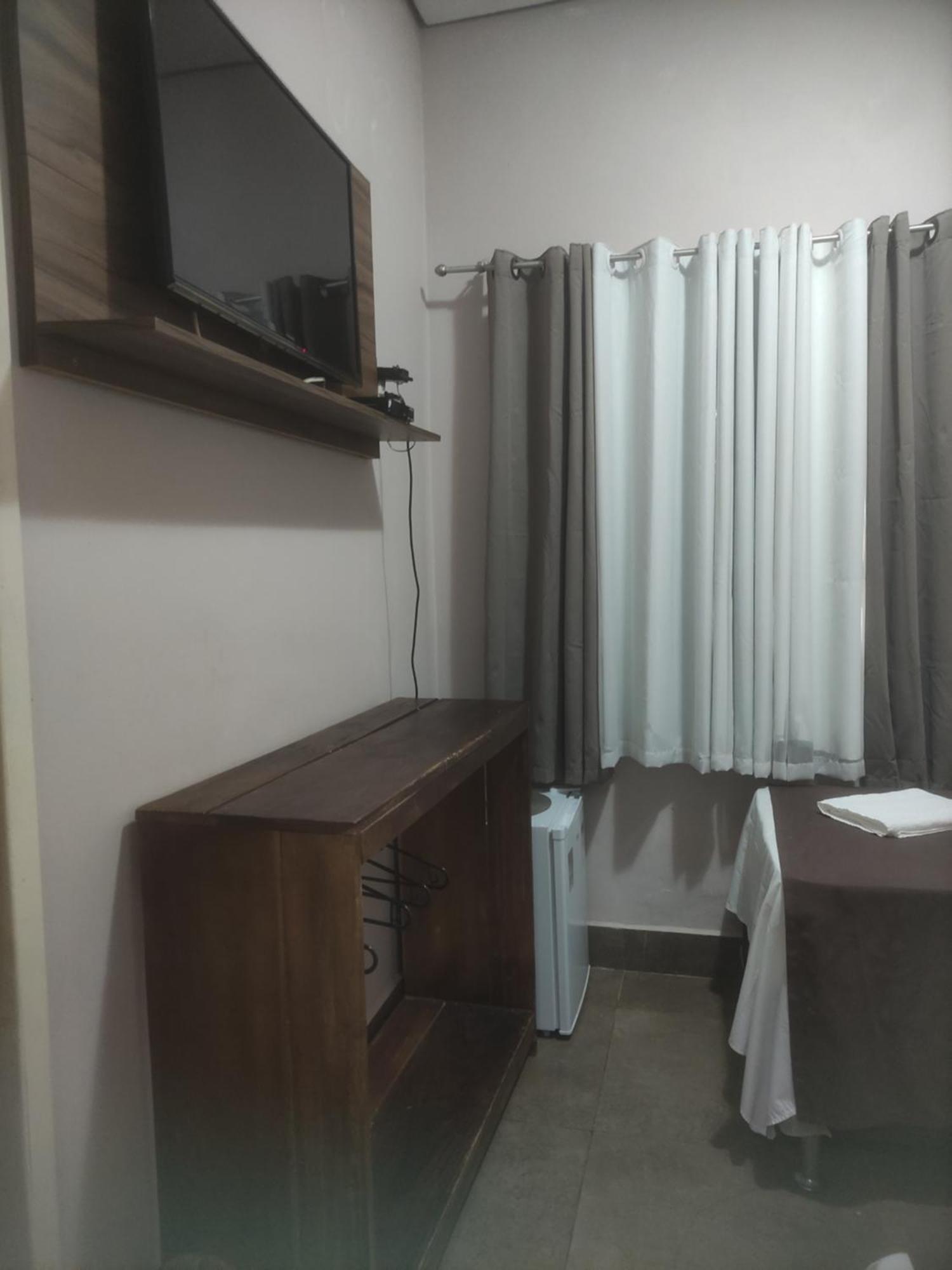 Pousada Da Gi Suites E Turismo Chapada dos Guimarães Εξωτερικό φωτογραφία