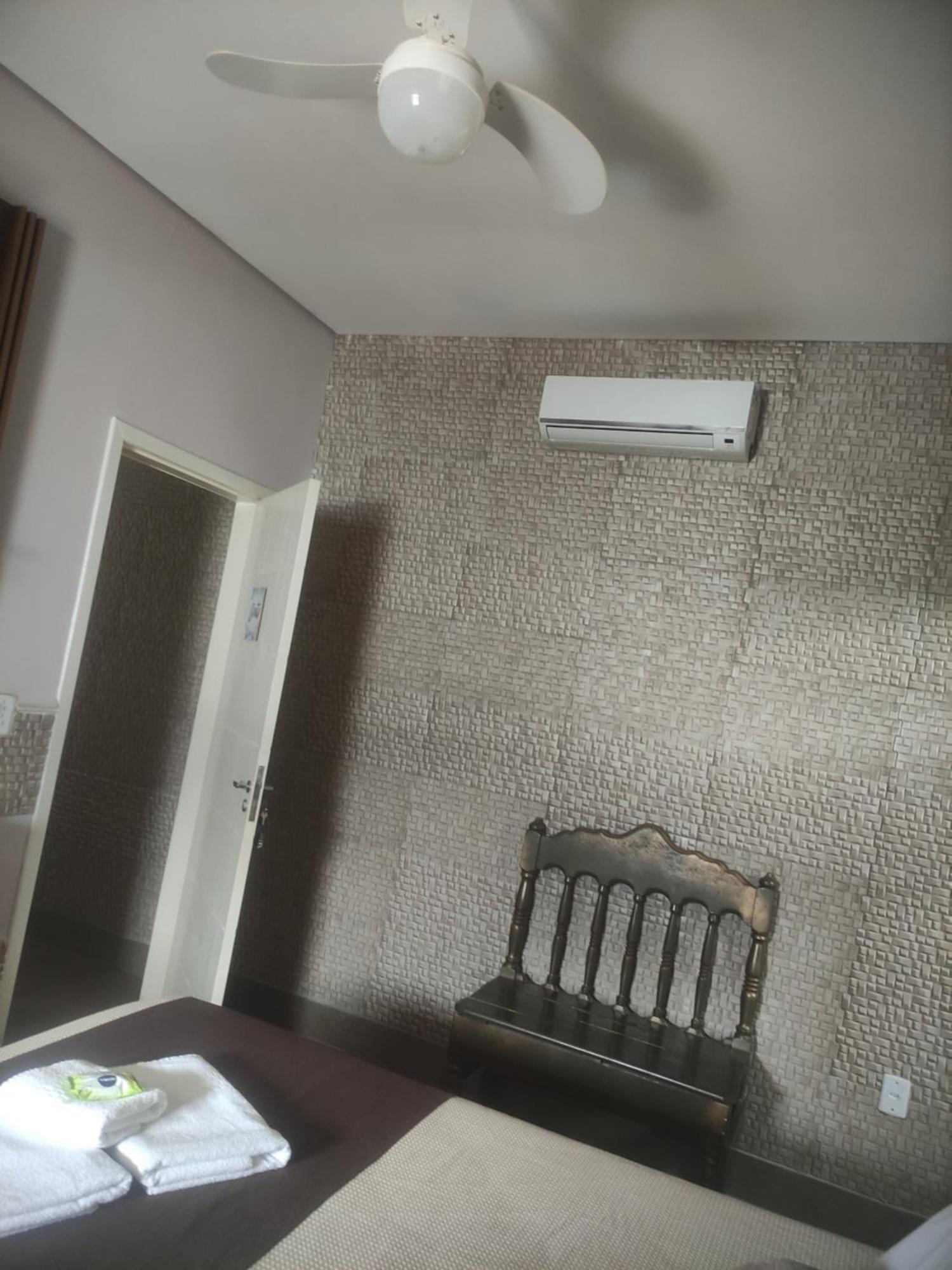Pousada Da Gi Suites E Turismo Chapada dos Guimarães Δωμάτιο φωτογραφία